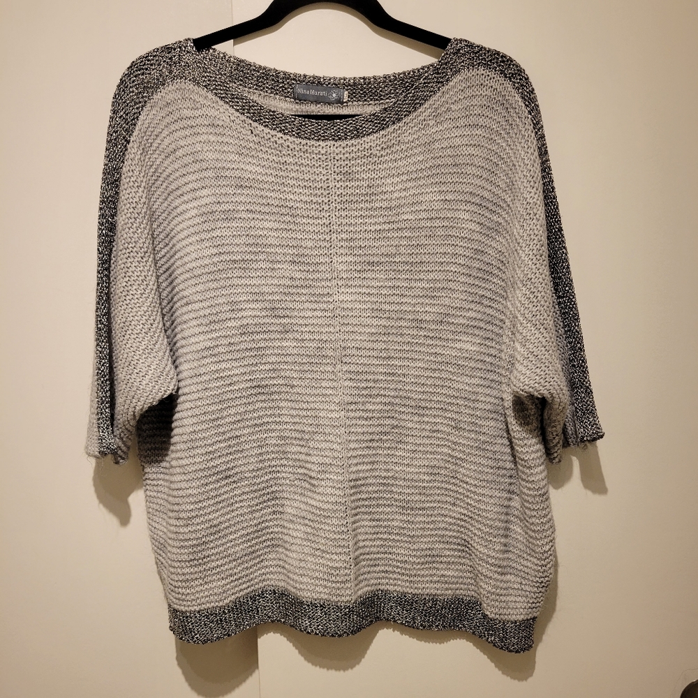 Nina Murati short sleeved sweater